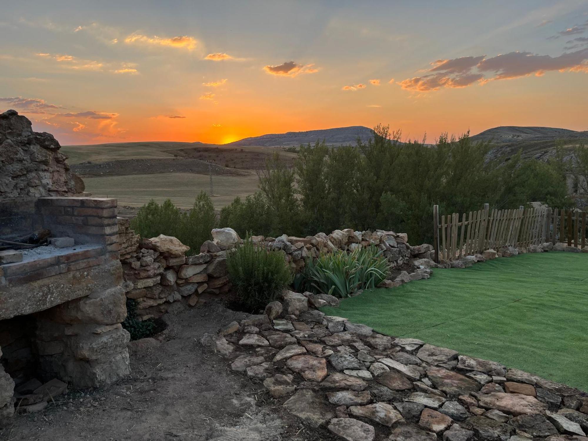 El Balcon De Reznos, Soria Villa Buitenkant foto
